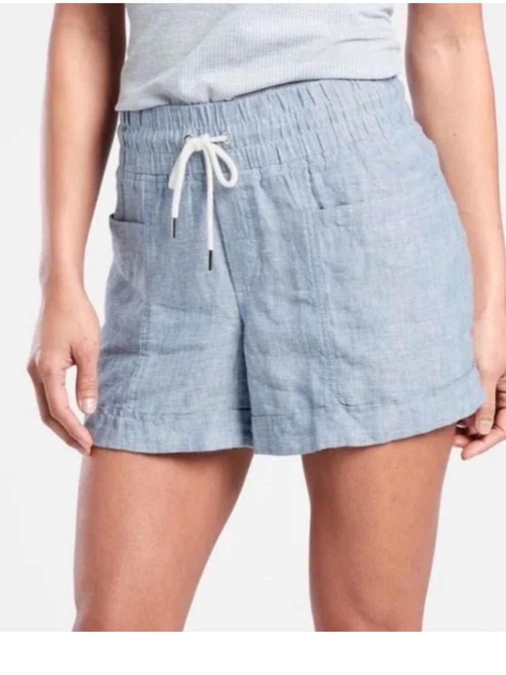 Athleta Cabo Tide Linen 4" shorts, light blue chambray, XS